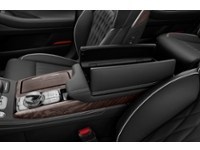 2022 Genesis G90 5.0 Prestige w/Multi-Spoke Wheel Interior Shot 7
