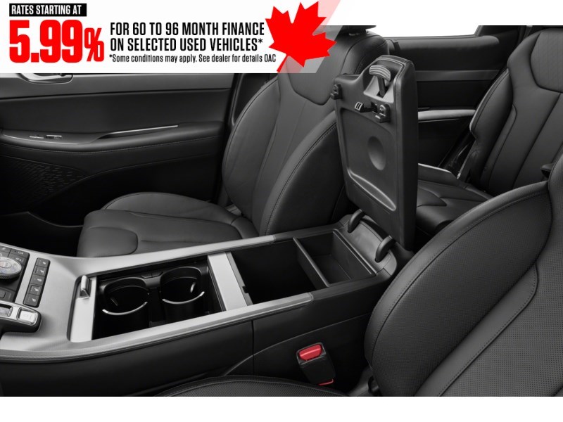 2022 Hyundai Palisade Luxury 7-Passenger AWD Interior Shot 7