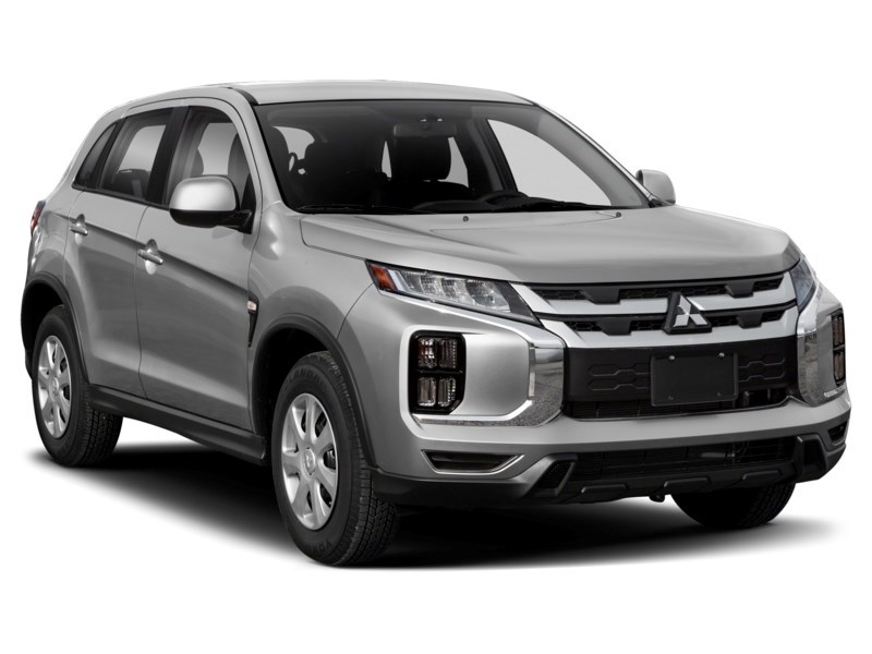 2024 Mitsubishi RVR ES FWD Exterior Shot 8