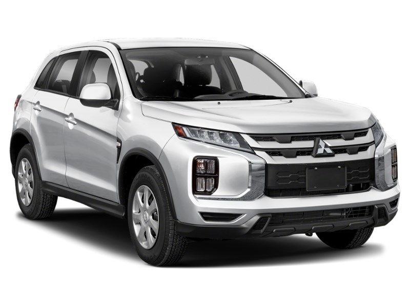 2021 Mitsubishi RVR ES AWC Exterior Shot 8