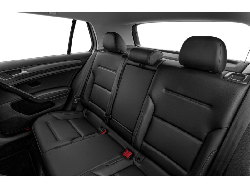 2021 Volkswagen Golf Highline 5-door Auto Interior Shot 5