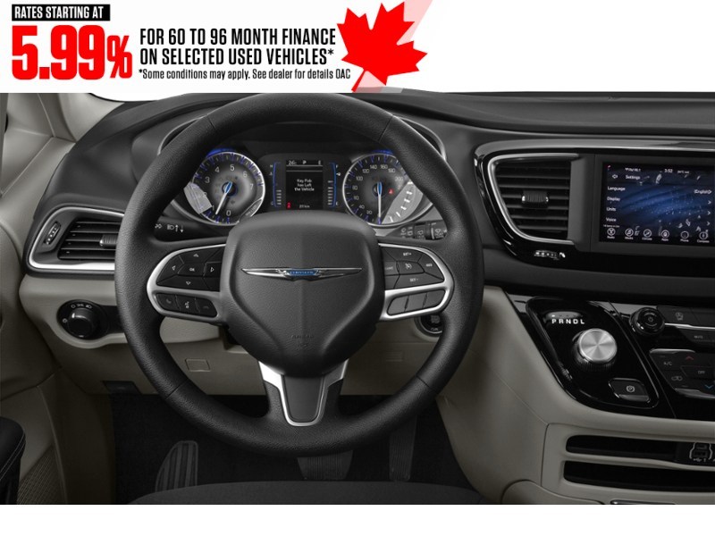 2023 Chrysler Grand Caravan SXT 2WD Interior Shot 3