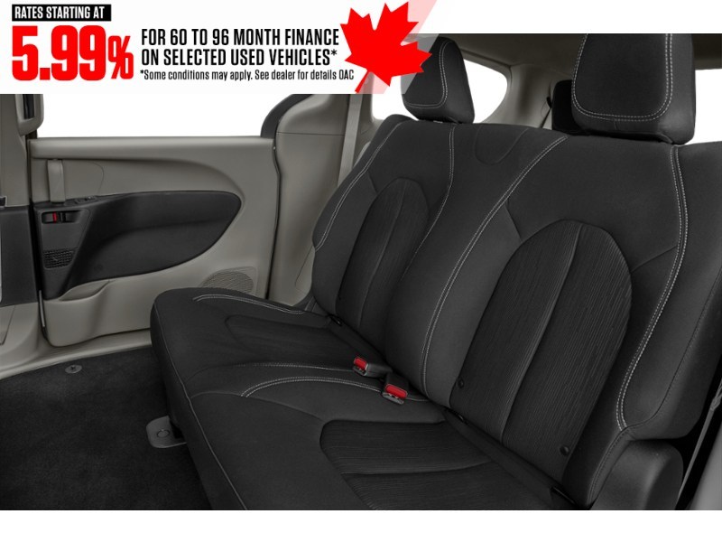 2023 Chrysler Grand Caravan SXT 2WD Interior Shot 5
