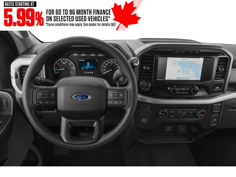2022 Ford F-150 XLT 4WD SuperCrew 5.5' Box Interior Shot 3