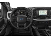2021 Ford F-150 XLT 4WD SuperCrew 5.5' Box Interior Shot 3