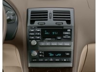 2001 Nissan Maxima 4dr Sdn GLE Auto Interior Shot 2