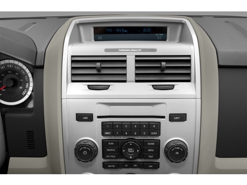 2012 Ford Escape 4WD 4dr Limited Interior Shot 2