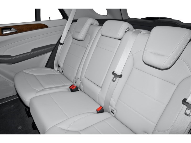 2014 Mercedes-Benz M-Class Base Interior Shot 6