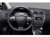 2012 Toyota Matrix 4dr Wgn Auto FWD Interior Shot 3
