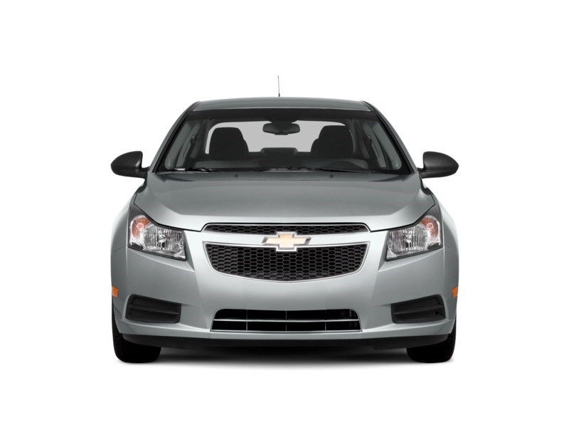 2013 Chevrolet Cruze 4dr Sdn LS w/1SA Exterior Shot 6