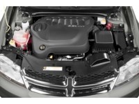 2013 Dodge Avenger SXT Exterior Shot 3