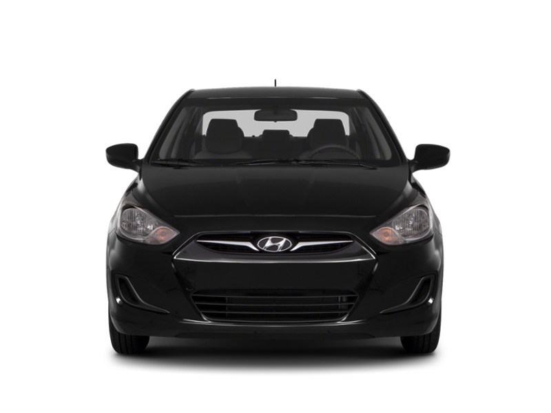 2013 Hyundai Accent 4dr Sdn Auto GL Exterior Shot 6