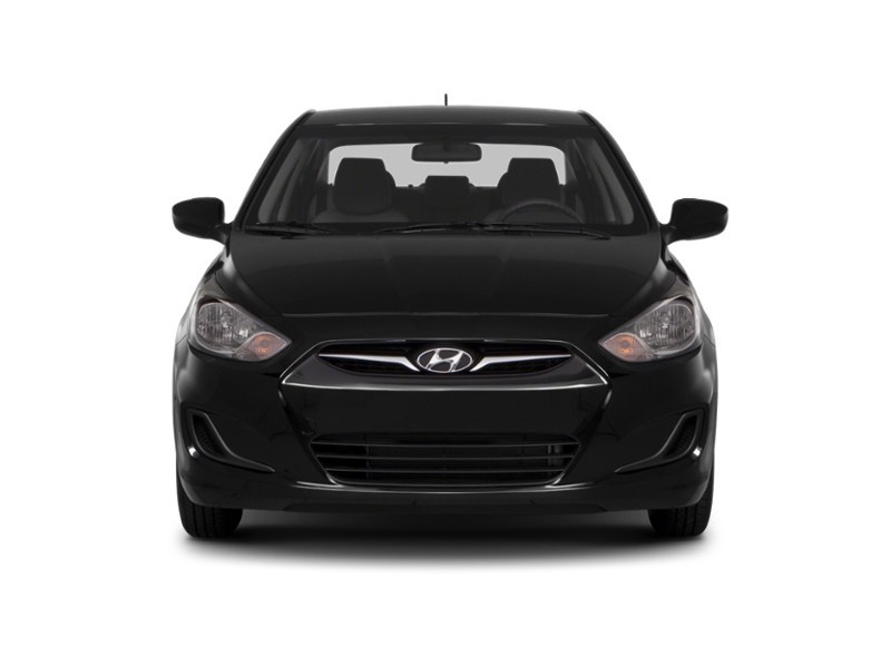 2013 Hyundai Accent 4dr Sdn Auto GL Exterior Shot 12