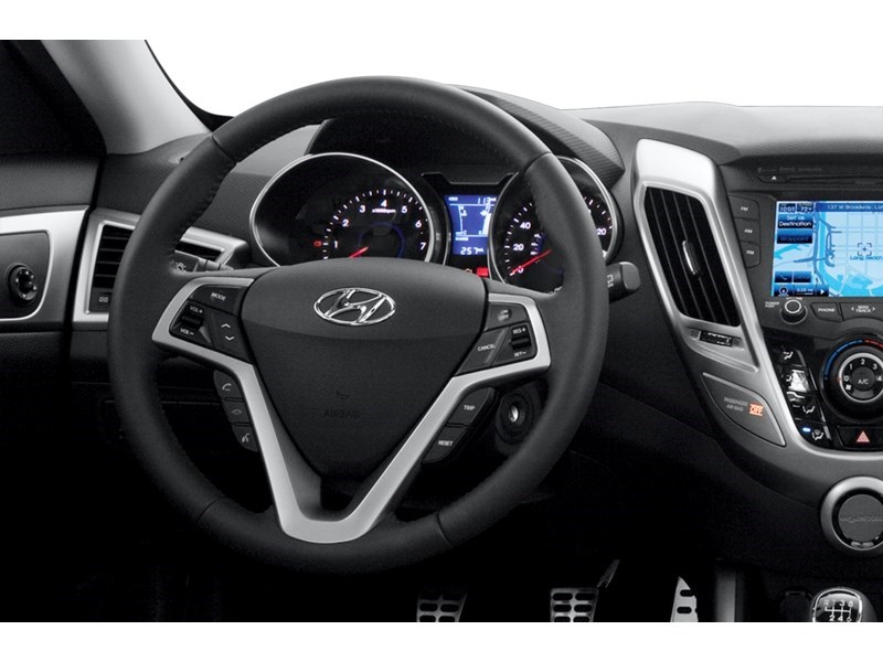 2015 Hyundai Veloster 3dr Cpe Man Interior Shot 3