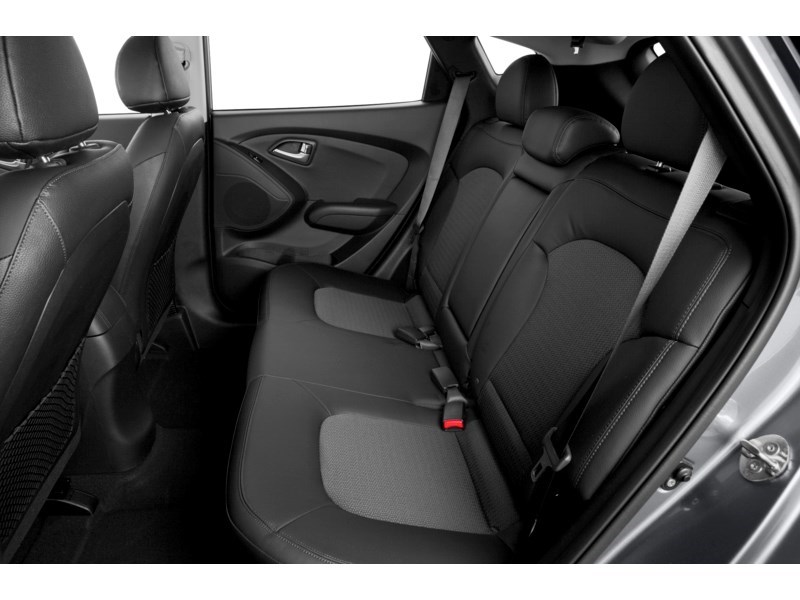 2013 Hyundai Tucson AWD 4dr I4 Auto GL *Ltd Avail* Interior Shot 5