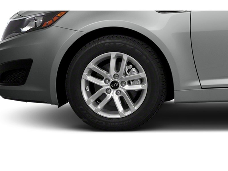 2013 Kia Optima 4dr Sdn Auto LX Exterior Shot 5