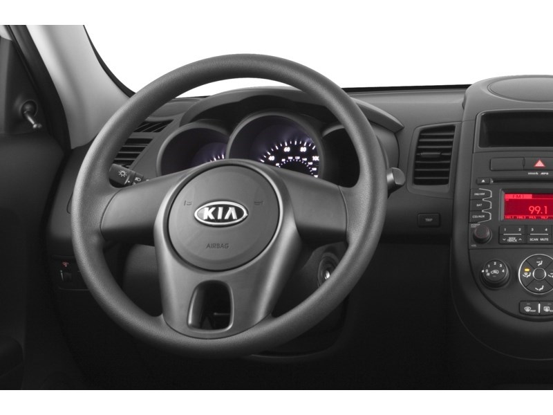 2013 Kia Soul 5dr Wgn Auto Interior Shot 3