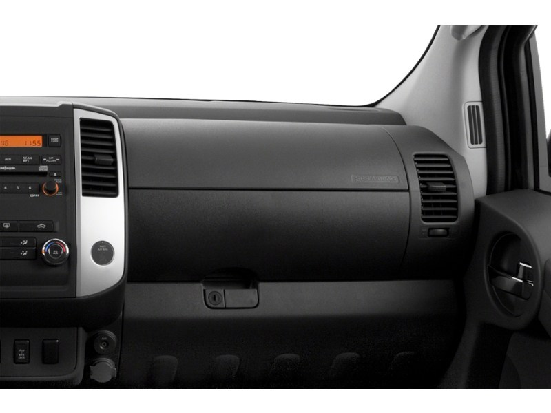 2015 Nissan Xterra 4WD 4dr Auto PRO-4X Interior Shot 1