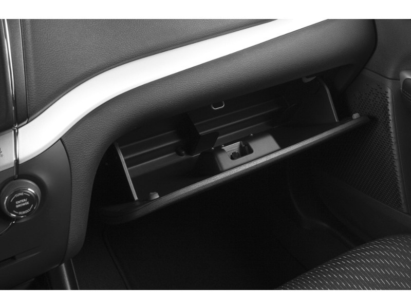 2014 Dodge Journey FWD 4dr Canada Value Pkg Interior Shot 3