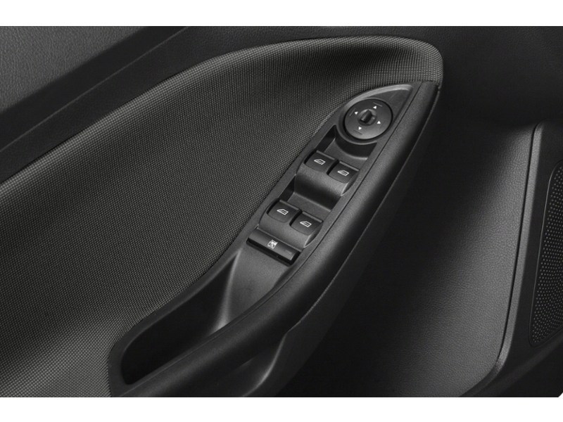 2014 Ford Focus 5dr HB SE Exterior Shot 10