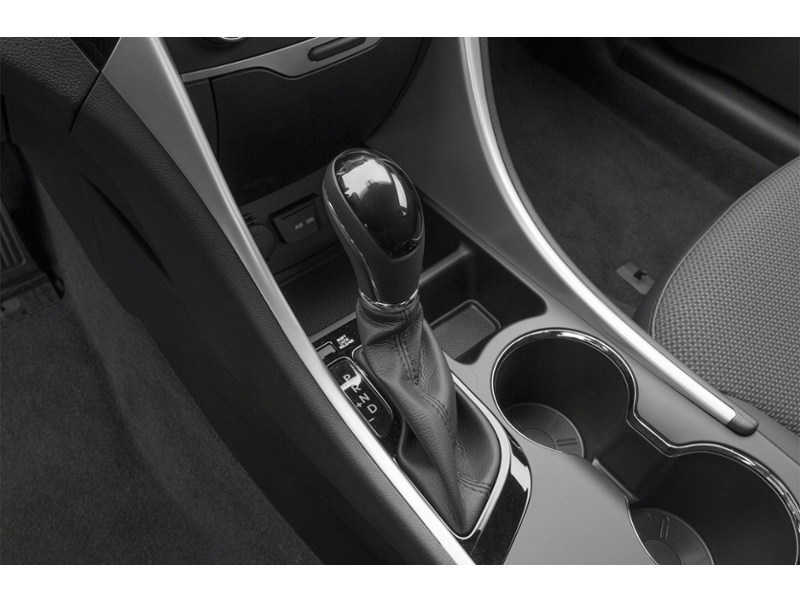 2014 Hyundai Sonata 4dr Sdn 2.4L Auto GLS Exterior Shot 8