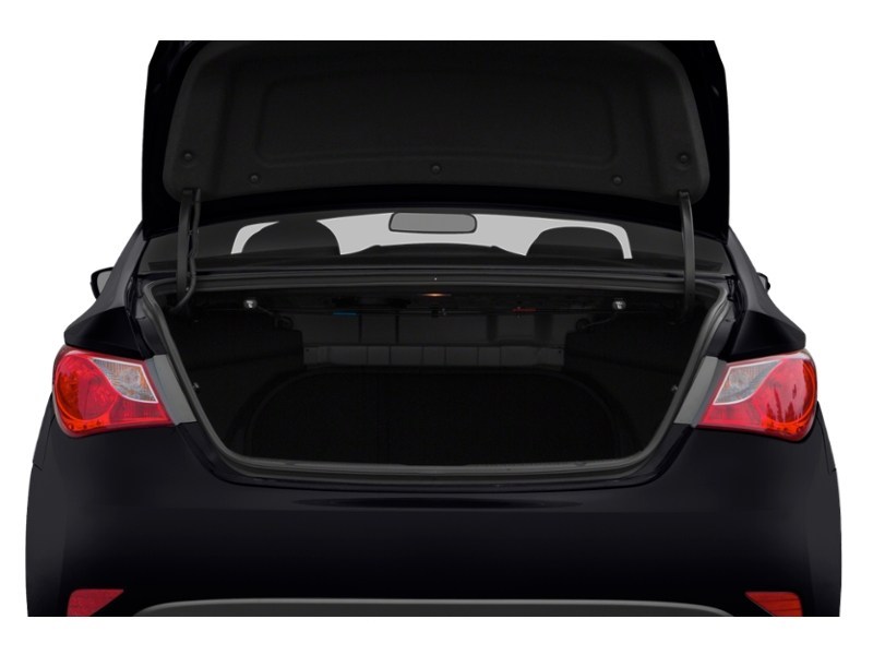 2014 Hyundai Sonata 4dr Sdn 2.4L Auto GLS Exterior Shot 4