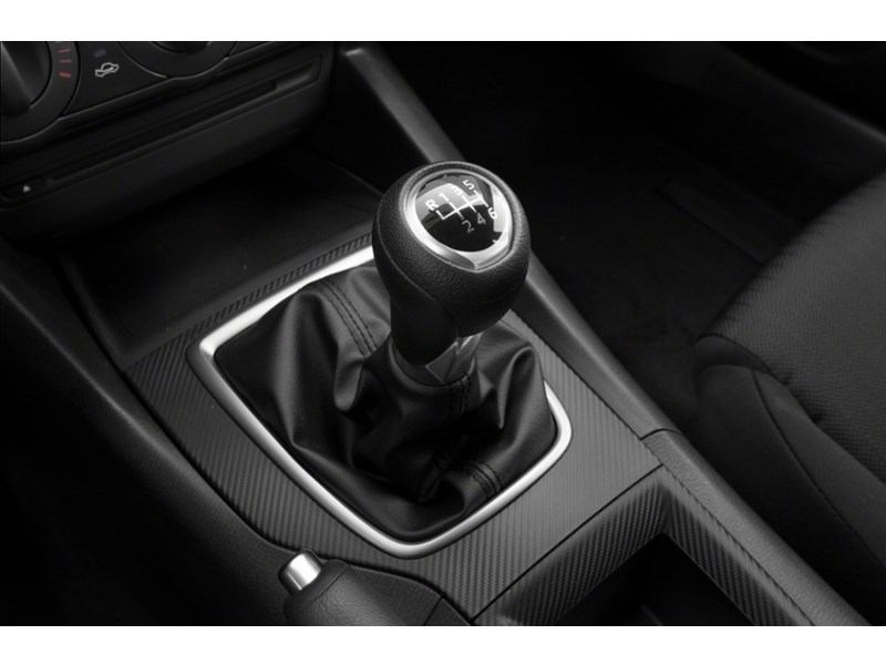 2014 Mazda Mazda3 Sport 4dr HB Sport Auto GT-SKY Exterior Shot 12