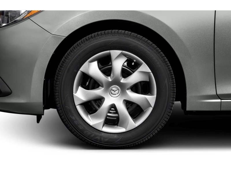 2014 Mazda Mazda3 Sport 4dr HB Sport Man GS-SKY Exterior Shot 5