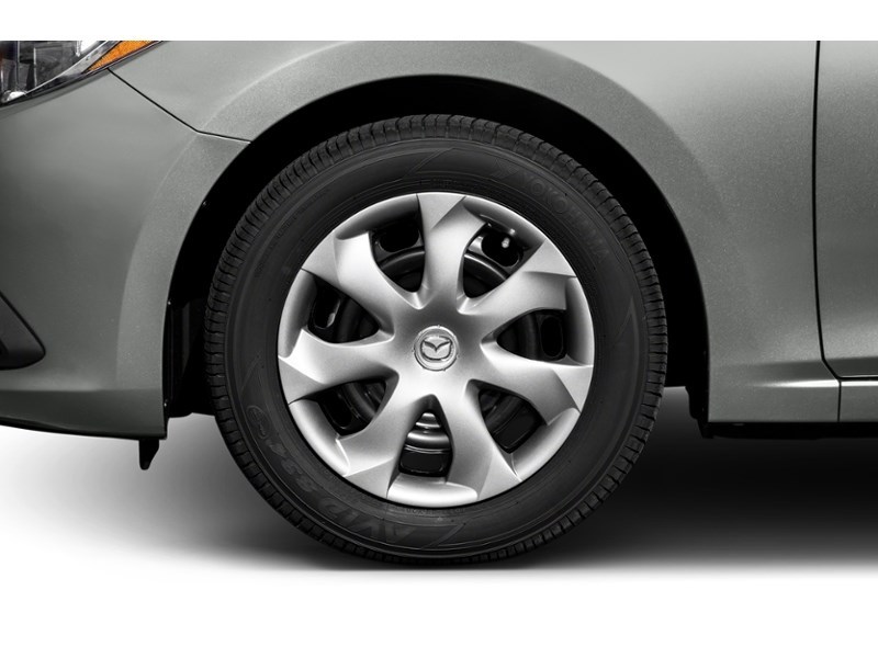 2014 Mazda Mazda3 Sport 4dr HB Sport Auto GT-SKY Exterior Shot 5