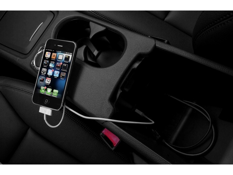 2015 Mercedes-Benz CLA-Class 4dr Sdn CLA 250 4MATIC Exterior Shot 13