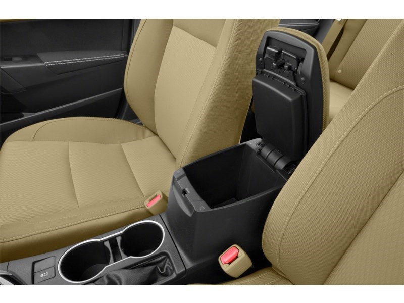 2015 Toyota Corolla 4dr Sdn CVT LE Exterior Shot 14