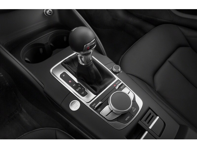 2016 Audi A3 4dr Sdn quattro 2.0T Progressiv Exterior Shot 12