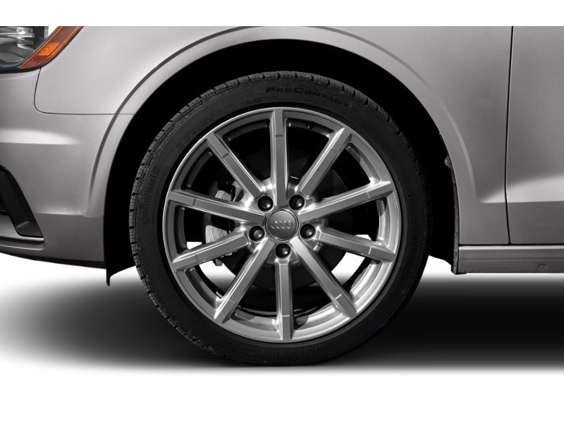 2016 Audi A3 4dr Sdn quattro 2.0T Progressiv Exterior Shot 5