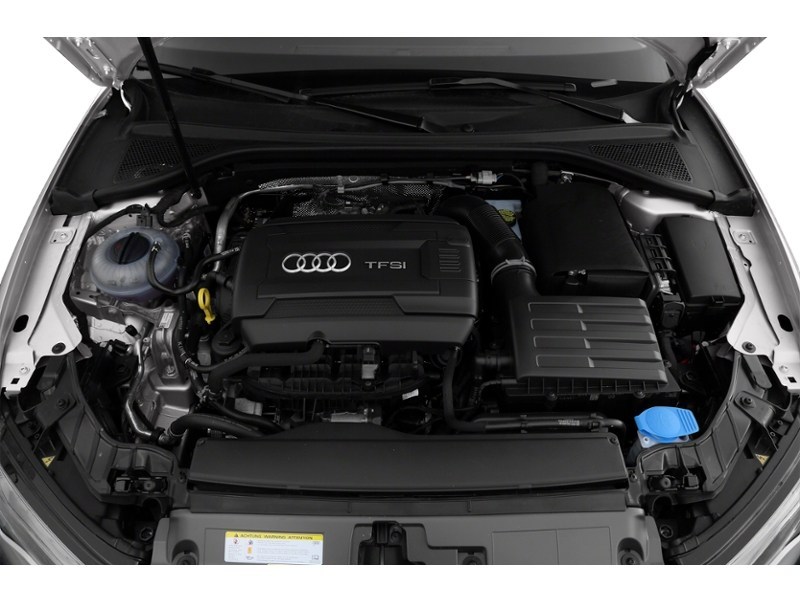 2016 Audi A3 4dr Sdn quattro 2.0T Progressiv Exterior Shot 3