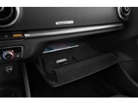 2016 Audi A3 4dr Sdn quattro 2.0T Progressiv Interior Shot 4