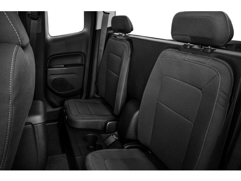2018 Chevrolet Colorado 4WD Ext Cab 128.3" LT Interior Shot 6