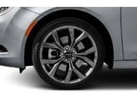 2016 Chrysler 200 S AWD Exterior Shot 5