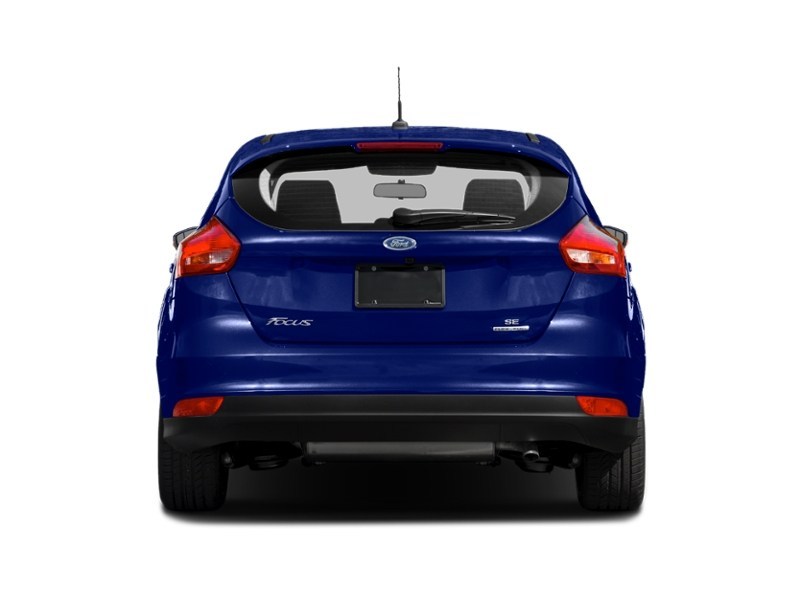 2015 Ford Focus 5dr HB SE Exterior Shot 8