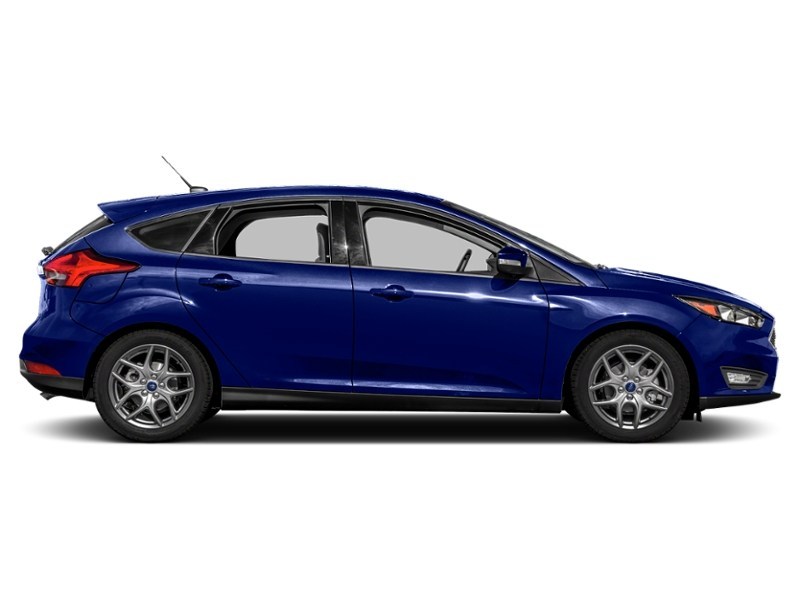 2015 Ford Focus 5dr HB SE Exterior Shot 11
