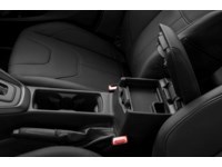2018 Ford Focus SEL Hatch Interior Shot 7