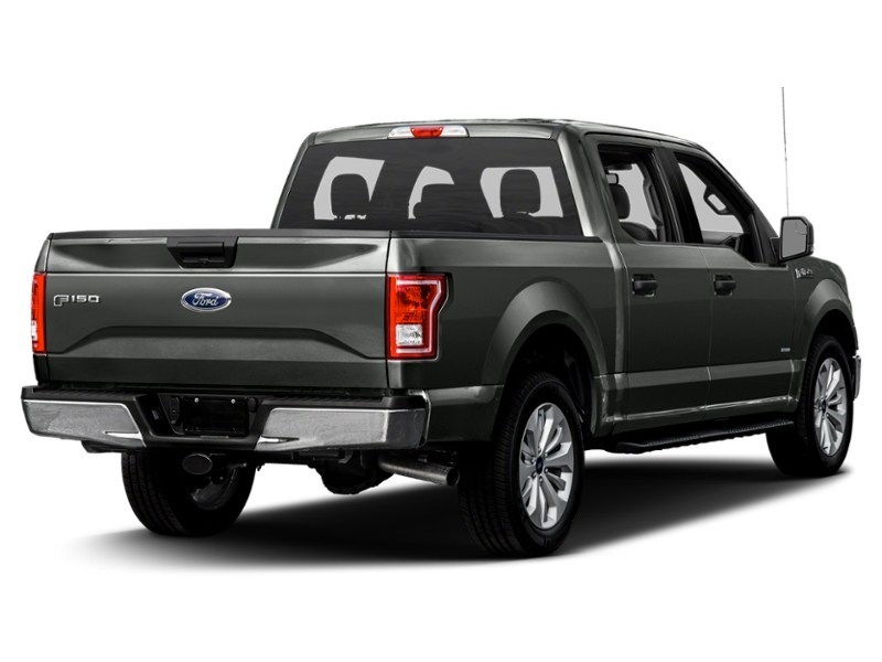 2016 Ford F-150 4WD SuperCrew 145" XLT Exterior Shot 2