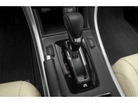 2015 Honda Accord Hybrid 4dr Sdn Touring Exterior Shot 9