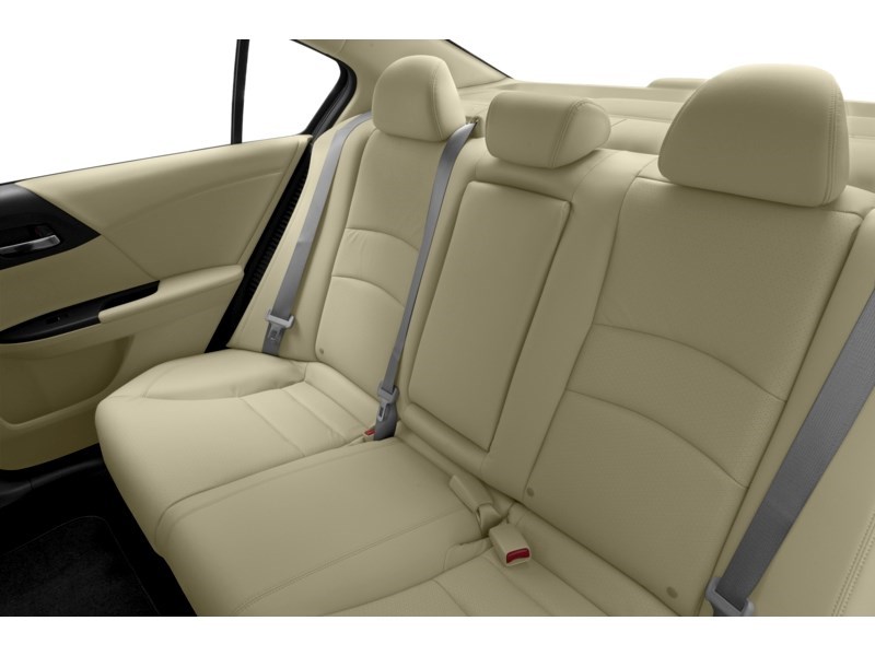 2015 Honda Accord Hybrid 4dr Sdn Touring Interior Shot 6