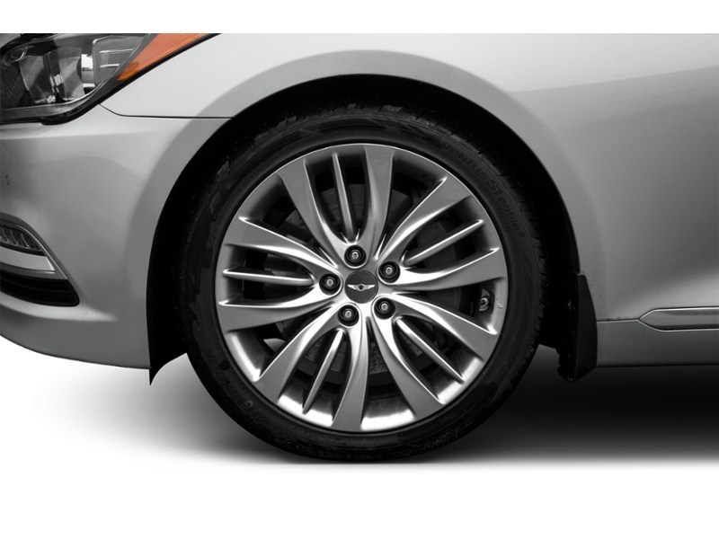 2016 Hyundai Genesis 3.8 Luxury Exterior Shot 5