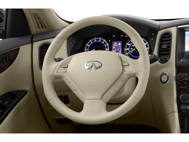 2015 INFINITI QX50 Base Interior Shot 2