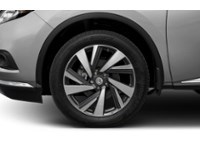 2017 Nissan Murano 2017.5 AWD 4dr Platinum Exterior Shot 5