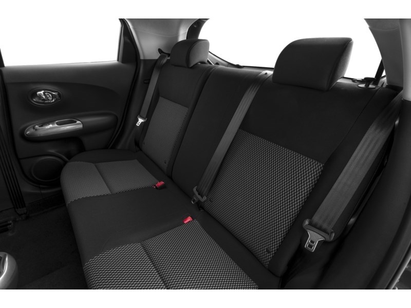 2015 Nissan Juke 5dr Wgn CVT SV FWD Interior Shot 6