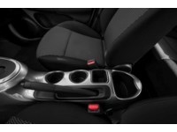 2015 Nissan Juke 5dr Wgn CVT SV FWD Interior Shot 8