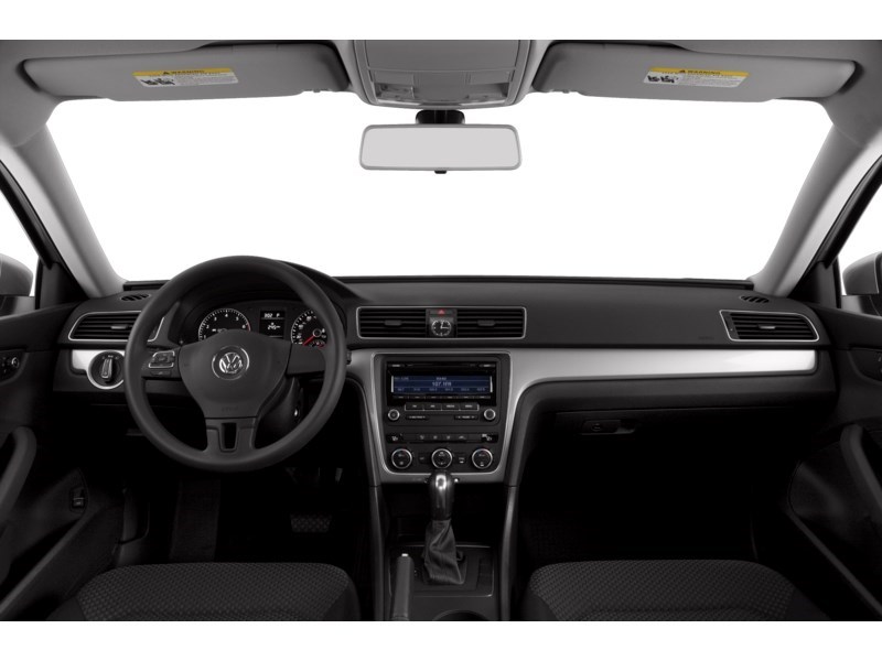 2015 Volkswagen Passat 2.0 TDI Trendline (DSG) Interior Shot 6