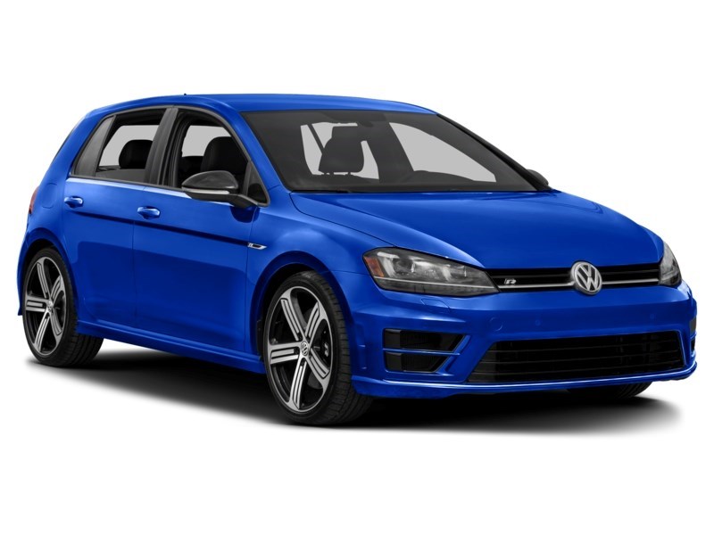 2017 Volkswagen Golf R 5dr HB DSG Exterior Shot 9